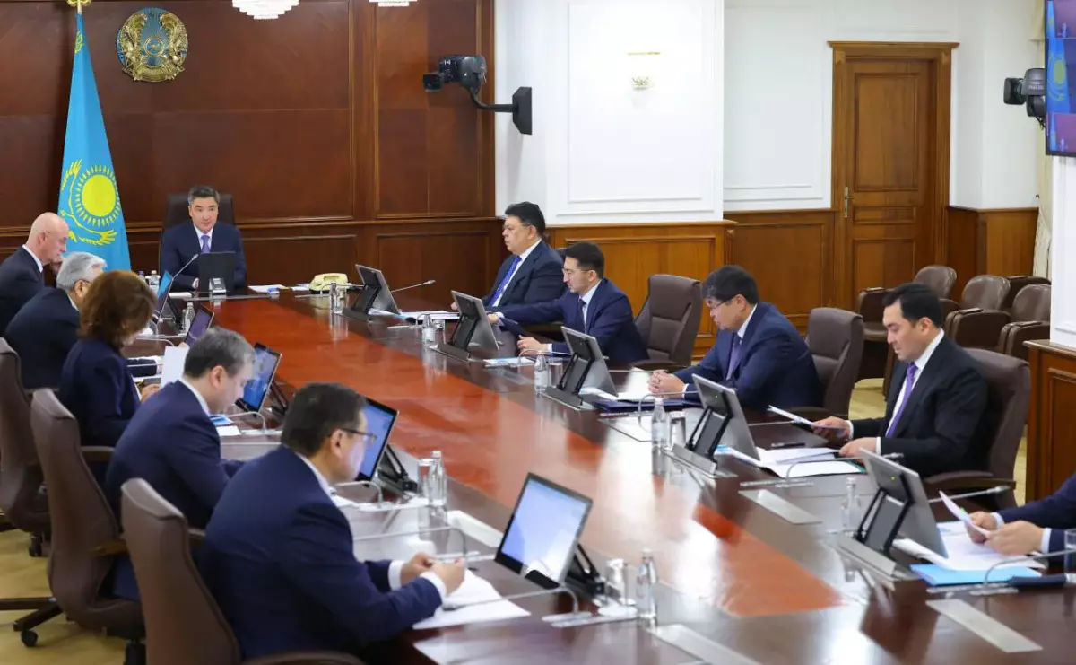 Қазақстан экономикасы 3%-ға өсті: қай салалар алда