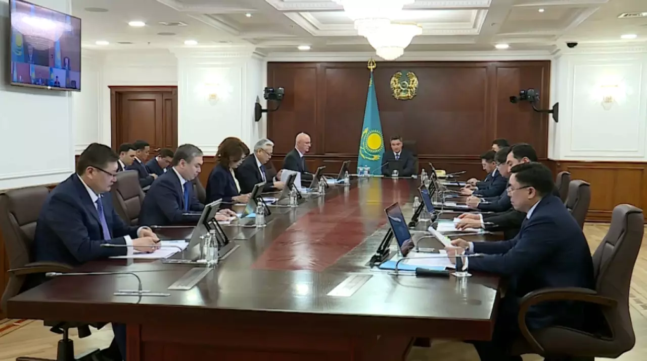 Итоги экономического развития страны за три месяца обсуждают в Правительстве