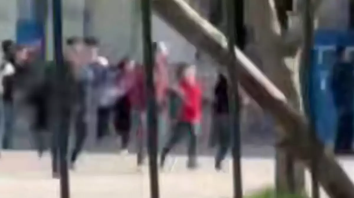 В Турции вооружённый подросток открыл стрельбу в школе: 7 раненых