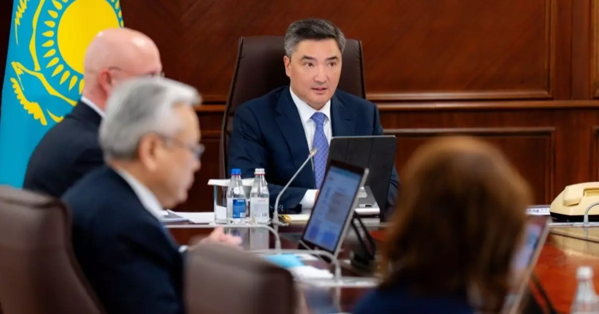  «Бос әңгімені доғару керек: Үкімет басшысы министрлерге нақты іспен айналысуды тапсырды 