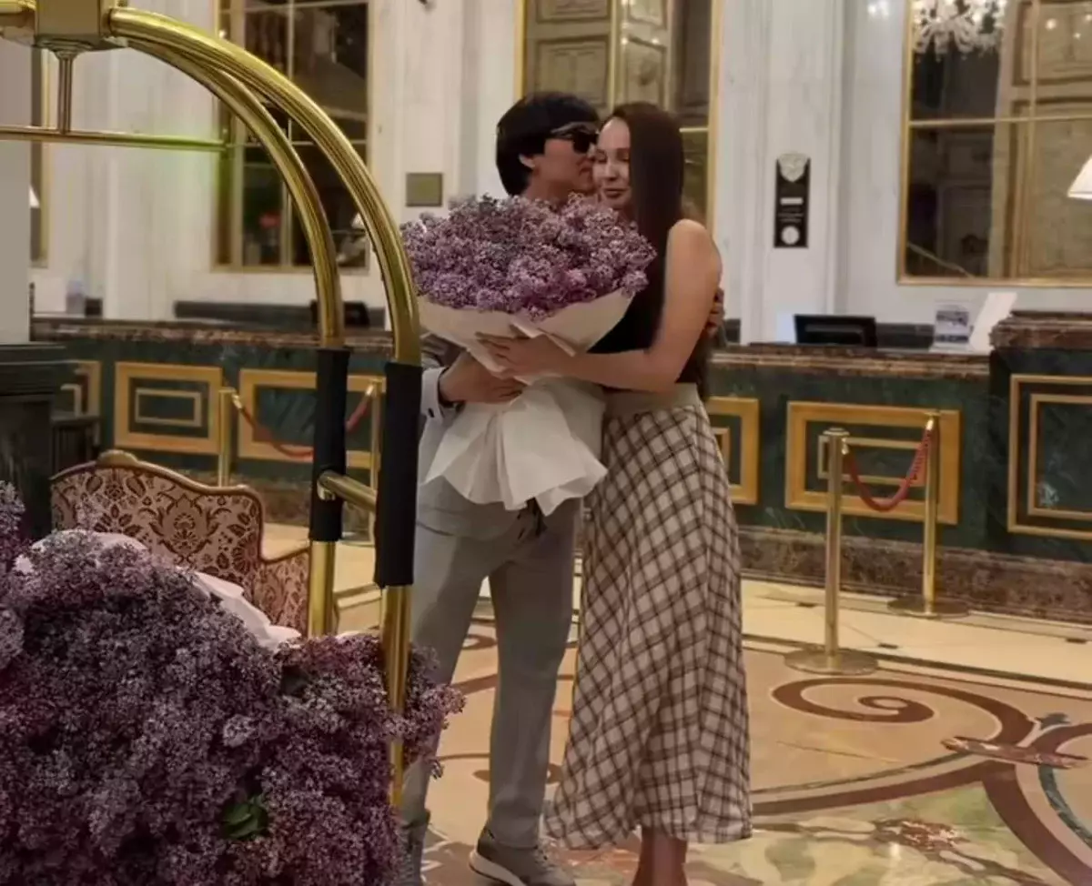 «Жұлдызым, жүрегім»: Қайрат Нұртас жұбайына ерекше тосынсый жасады