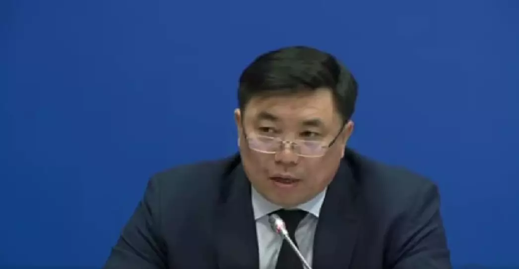 Мұғалім мен дәрігер жалақысы қашан өседі? Азамат Әмрин жауап берді