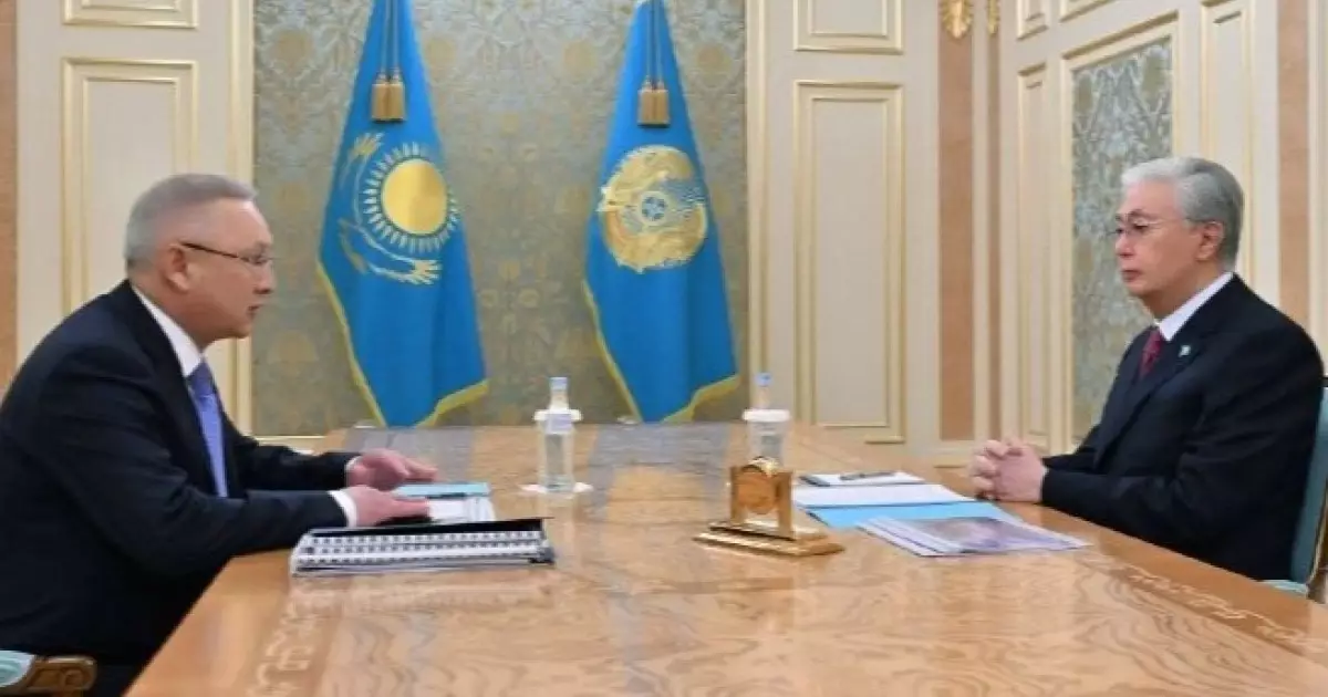  Мемлекет басшысы Жетісу облысының әкімі Бейбіт Исабаевты қабылдады 