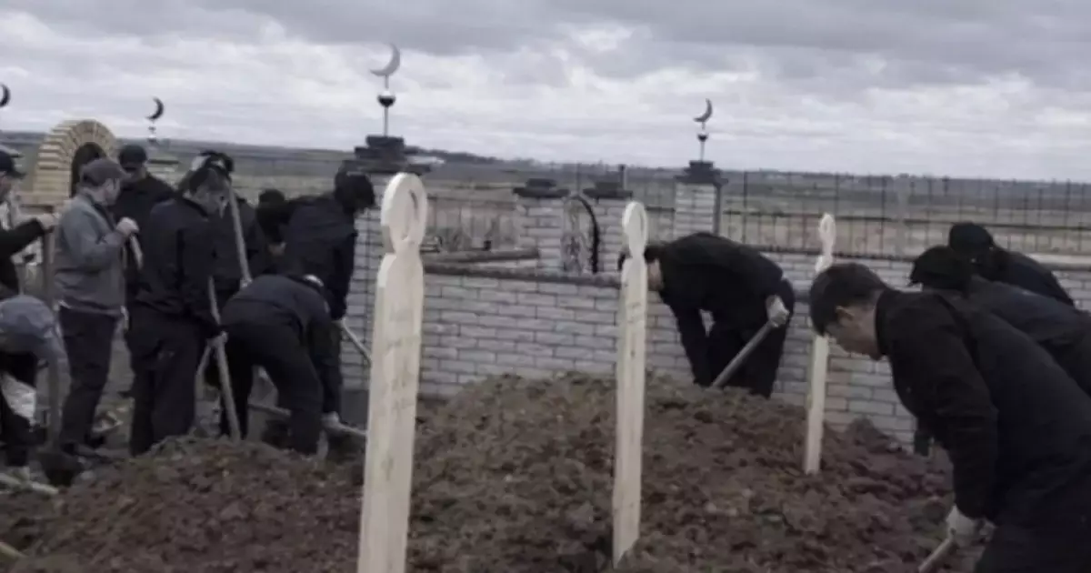   Астанадағы өрт: қаза тапқан үш баланы жер қойнына тапсырды   