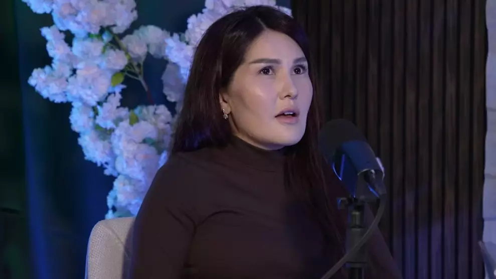 Шавкат Рахмоновтың экс-жұбайы неке шартына қол қою себебін ашық айтты