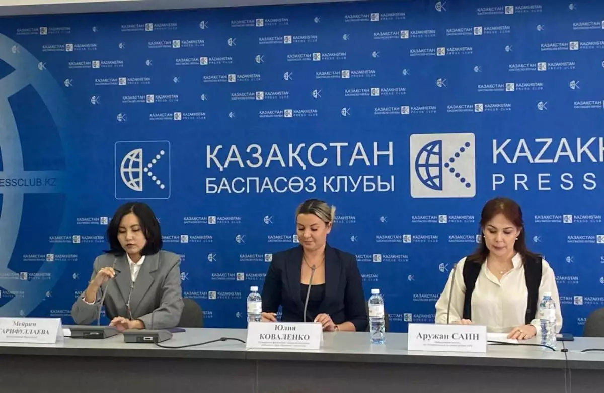 "Өлтіруге болады дегенге балалардың еті үйреніп кетпеуі керек": Зообелсенділер бұралқы иттерді өлтіру туралы заңға қарсы шықты