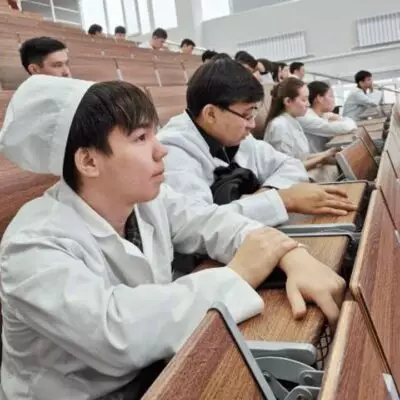 Новую Конституцию Казахстана обсудили со студентами в Астане