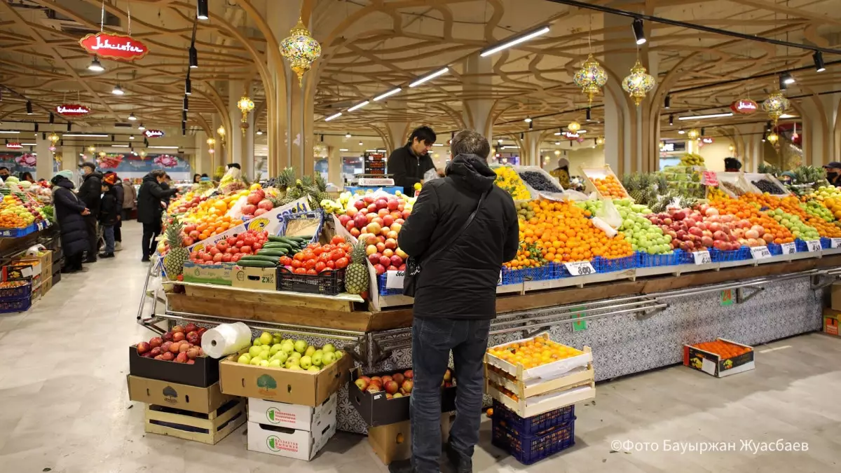 Почему продукты всё ещё дорогие при инфляции 11%, рассказали в Миннацэкономики