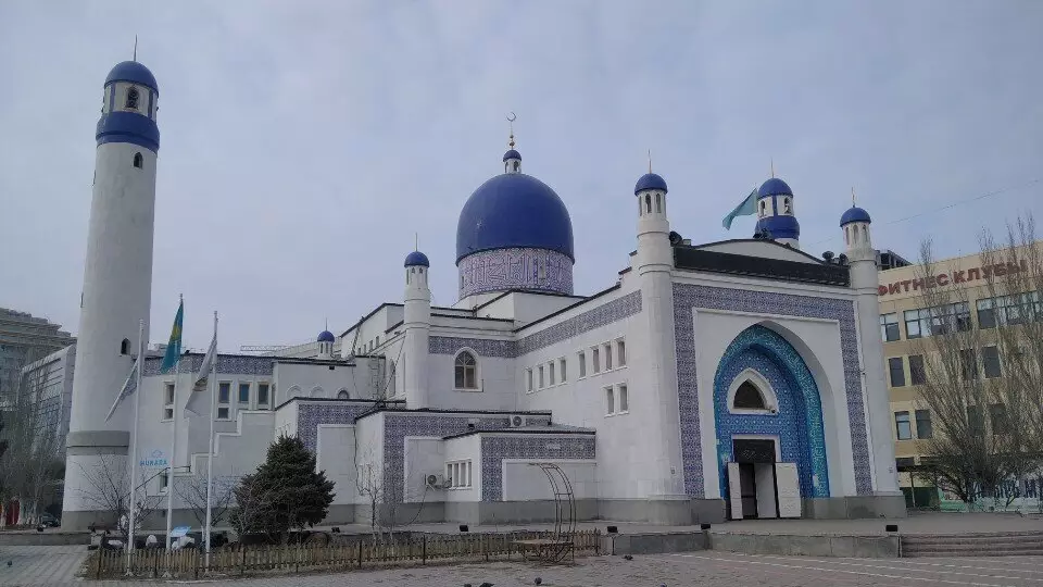 "Педофилдің жаназасы": ҚМБД білмегенін  айтып, ақталды