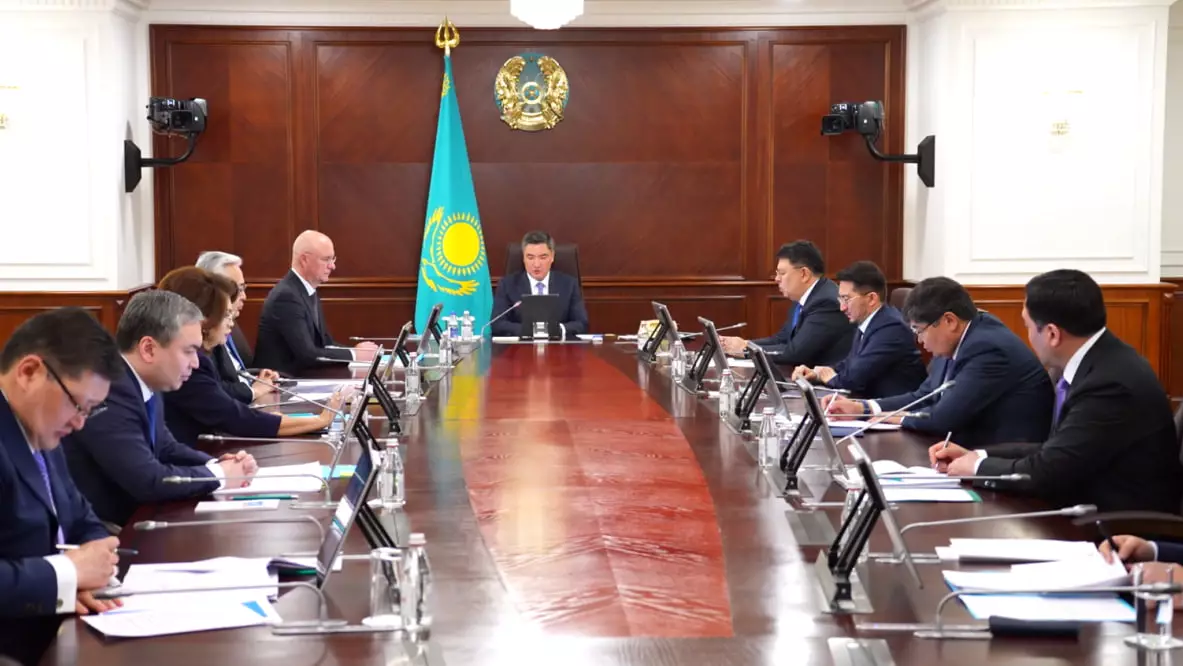 Кімге көмек беріледі: Әлеуметтік қолдау жүйесіндегі әділдік қағидасы