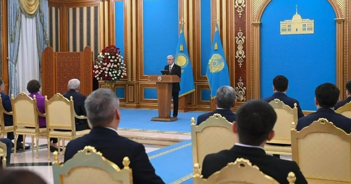  Тоқаев аграрлық сала ғалымдарын марапаттап, баспана кілтін табыстады 