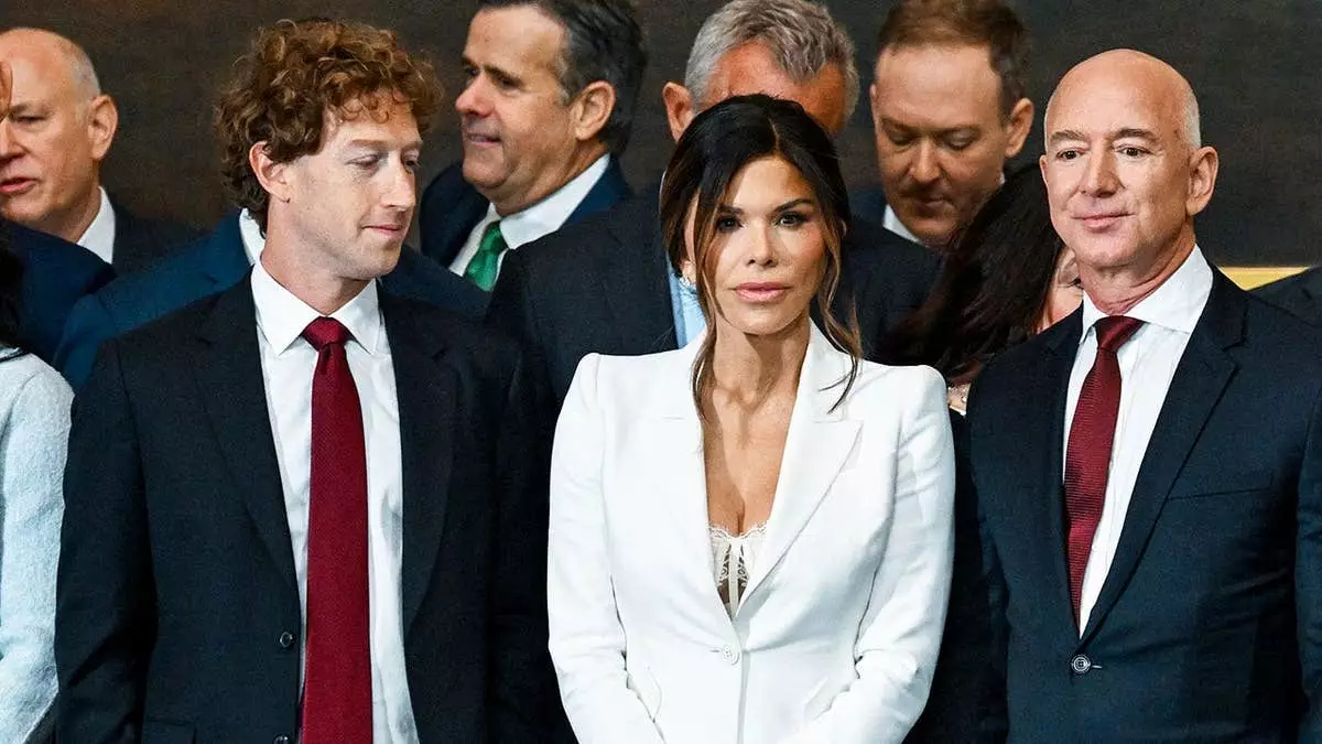 Лорен Санчес Безос защищает свой откровенный наряд на инаугурации Трампа после критики.