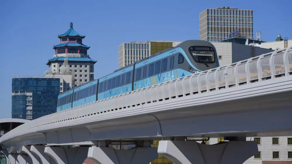 Как будет работать оплата в LRT Астаны - раскрыты детали