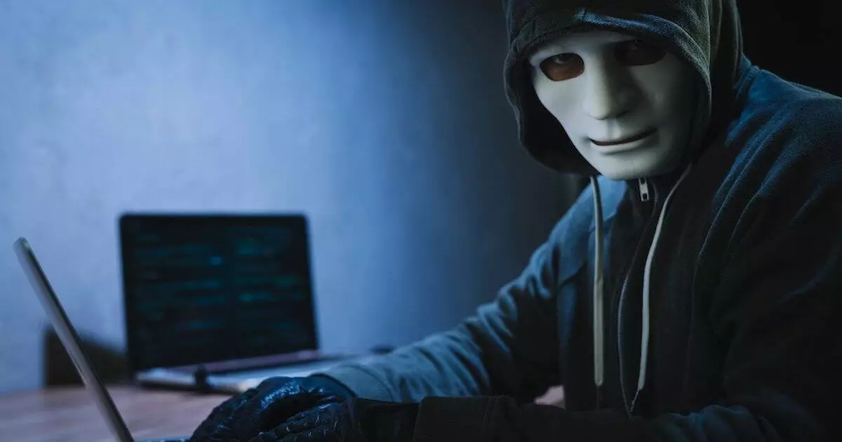   Алаяқтар билеттерді қымбат бағаға сатады   