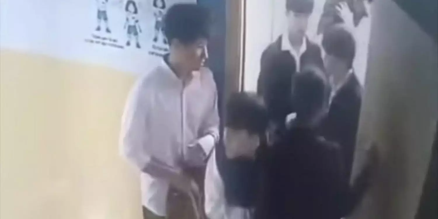 Таразда оқушы төбелестен кейін көзінен айырылды