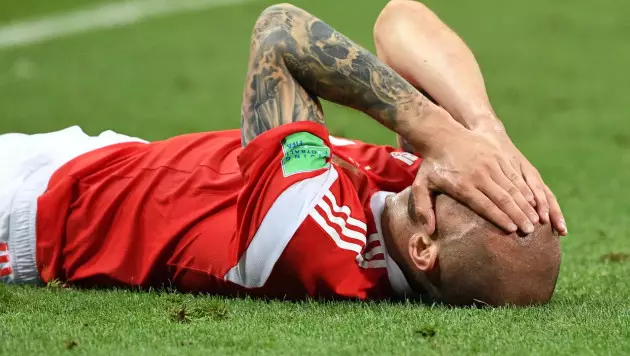 Рэпер отправил в глубокий нокаут футболиста сборной России (Видео)