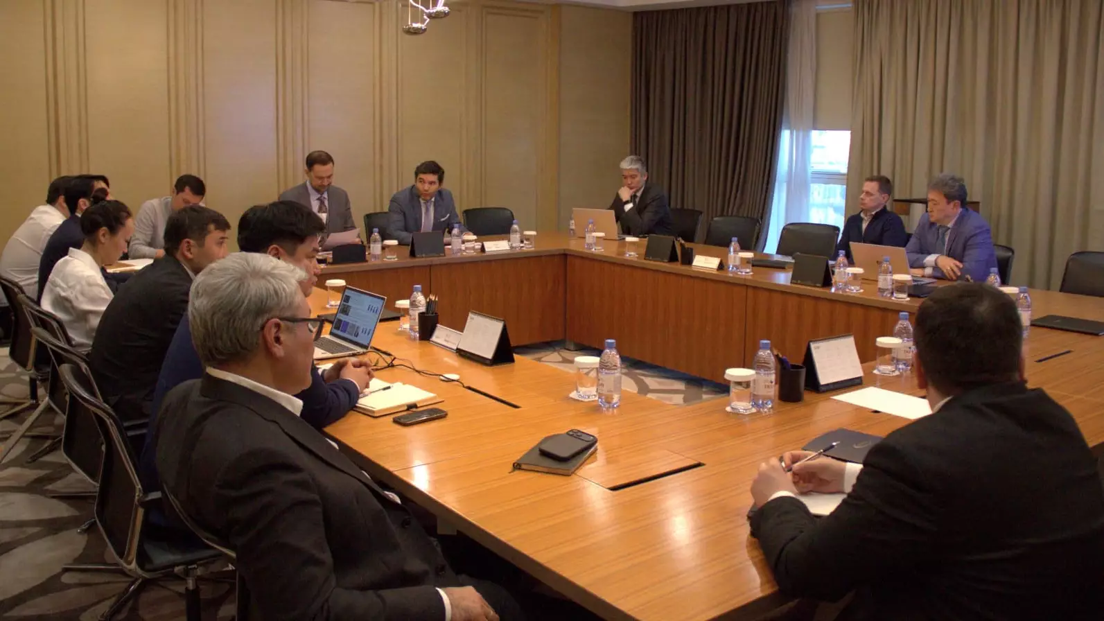 Өндірістегі интеллект: «Қазақмыс» ҒЗТКЖ портфелін бекітіп, алдағы жылдарға арналған ғылыми стратегияны айқындады