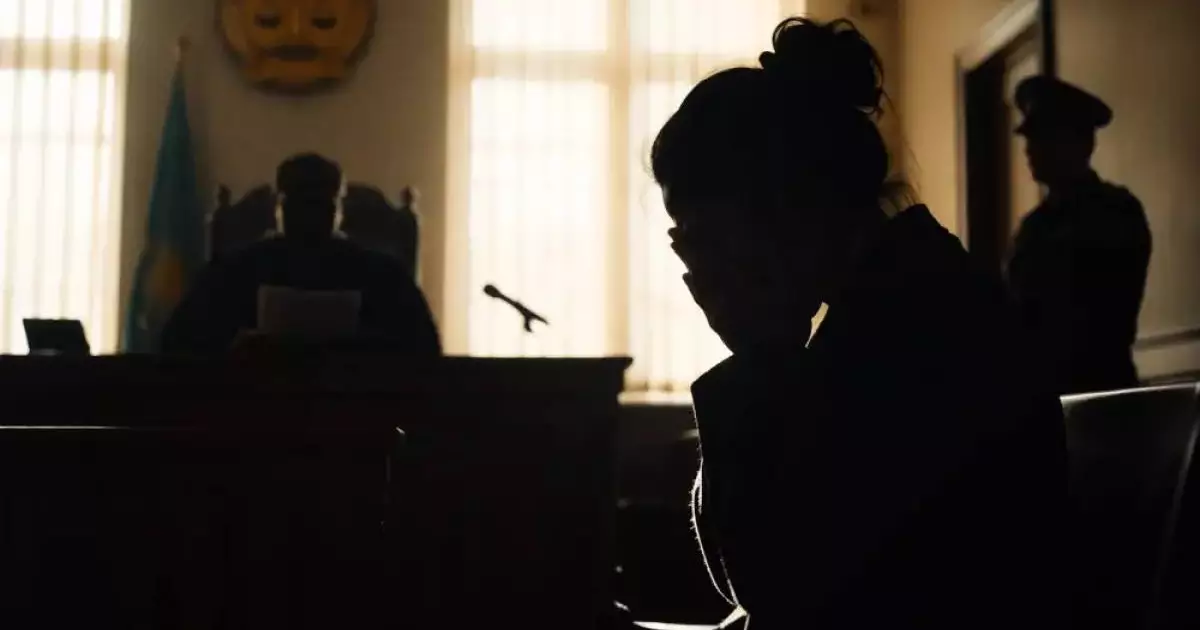  Казахстанка защитила мужа от убийцы и получила большой срок, но ее освободили 