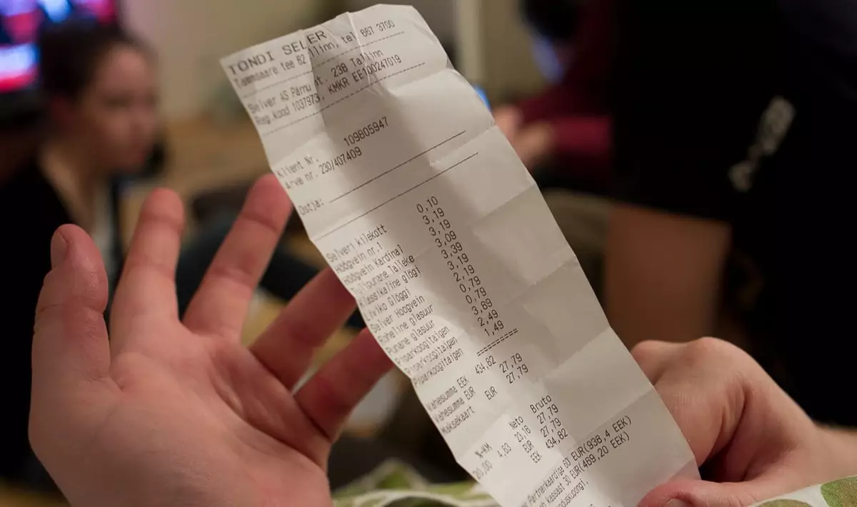 Қазақстандықтардың сатып алған мединицалық чектерінде енді ЖСН-і көрсетіліп тұрады