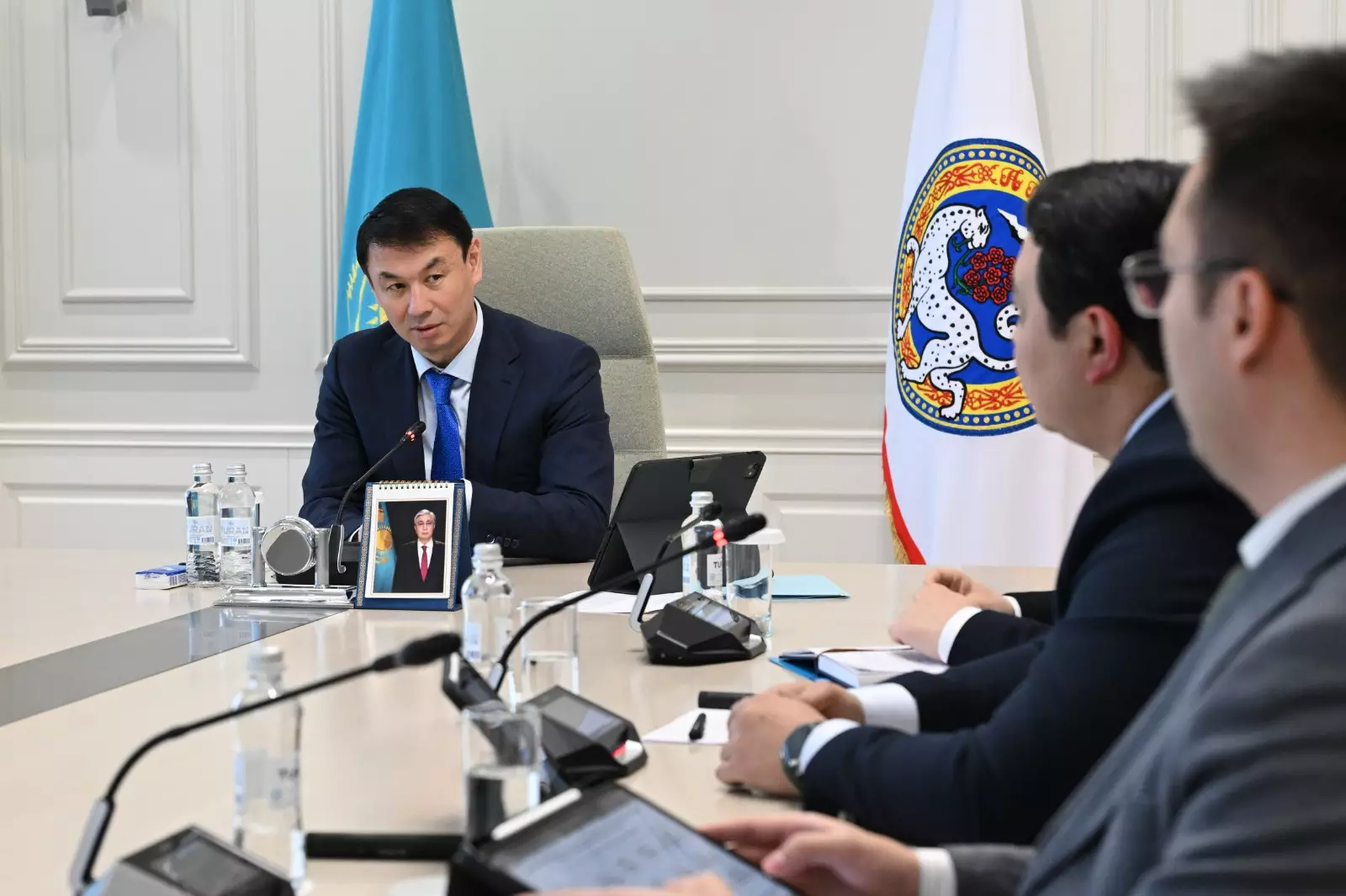 Алматыда 22 мың шаршы метрден астам жол төсемі жөнделеді