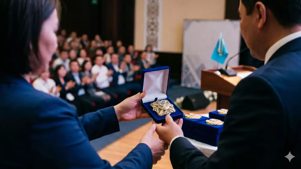 “Төсбелгі алу модаға айналды“ - депутаттар Қазақстандағы жалған марапат мәселесін көтерді