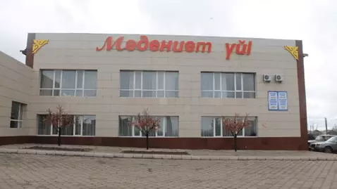 Фасад Дома культуры обрушился на ребенка: новые подробности