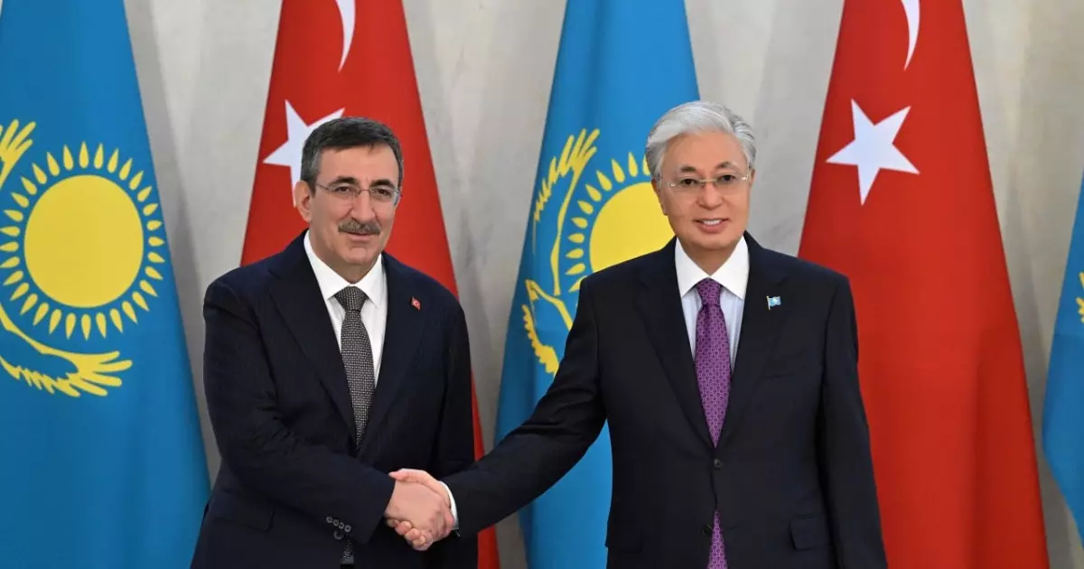   Қасым-Жомарт Тоқаев Түркияның Вице-президенті Джевдет Йылмазбен кездесті   