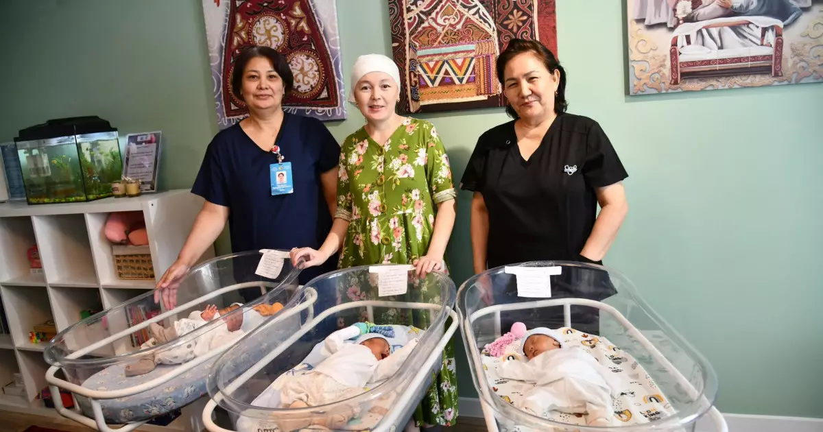  Айхан, Ерхан, Рамазан: Атырауда үшем дүниеге келді 