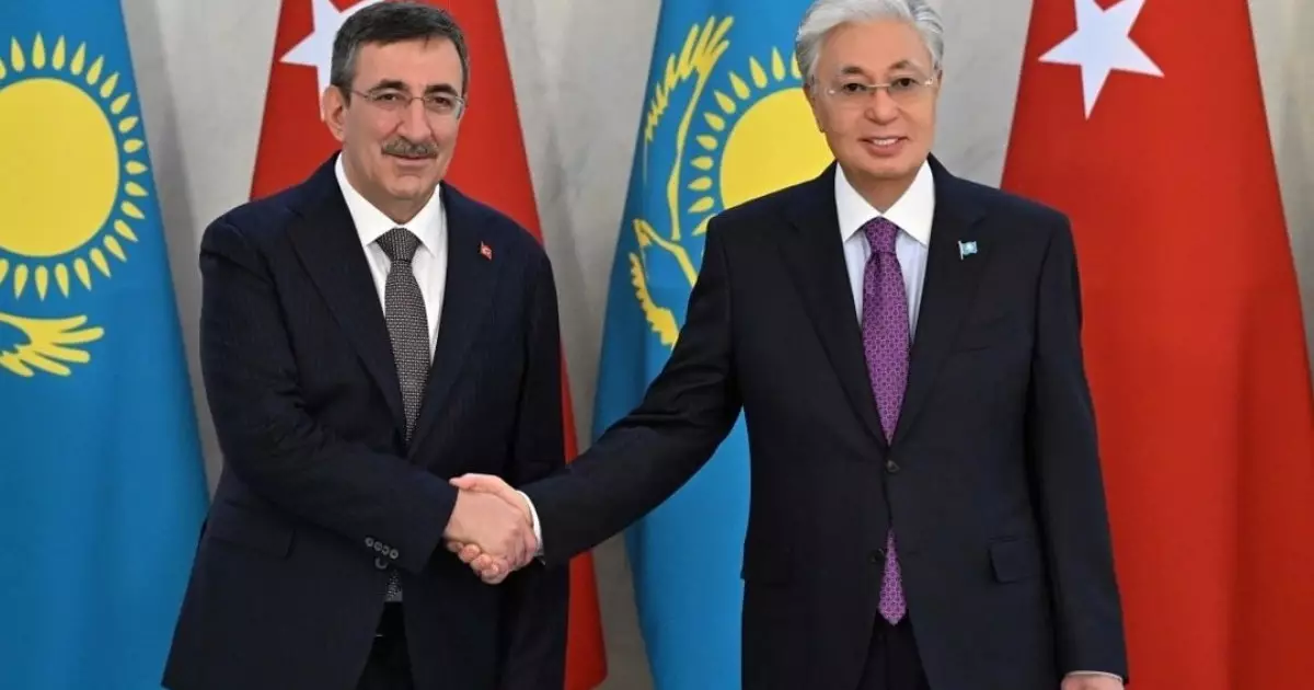  Тоқаев Түркияның вице-президентімен кездесті 