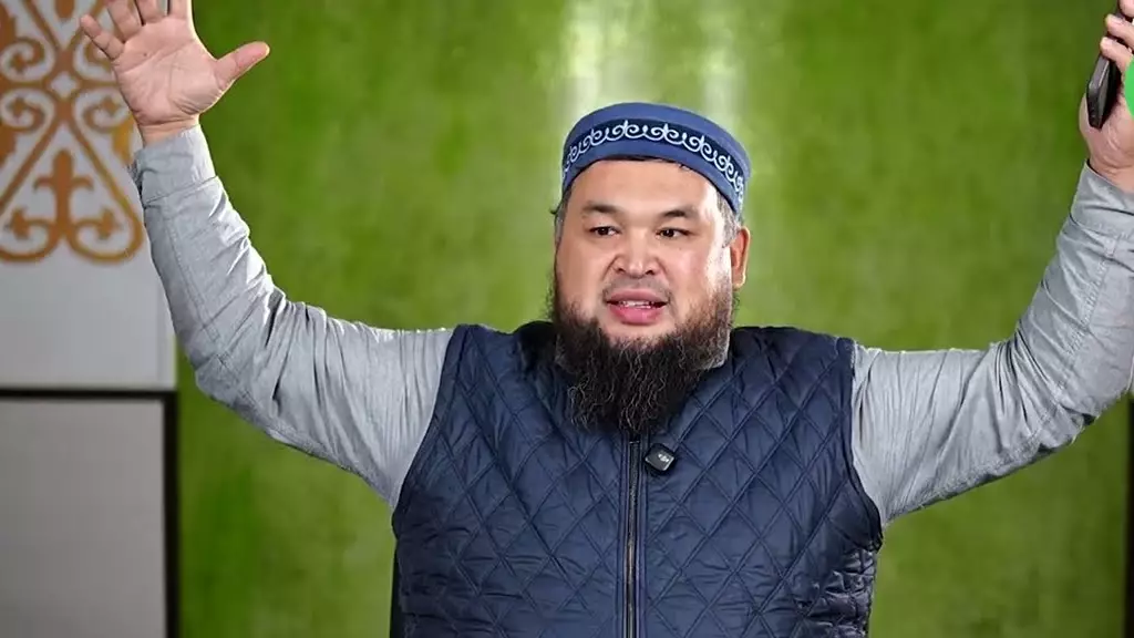 Уағызшы Нұржан Смағұлов неге экстремистік баппен сотталмады? 