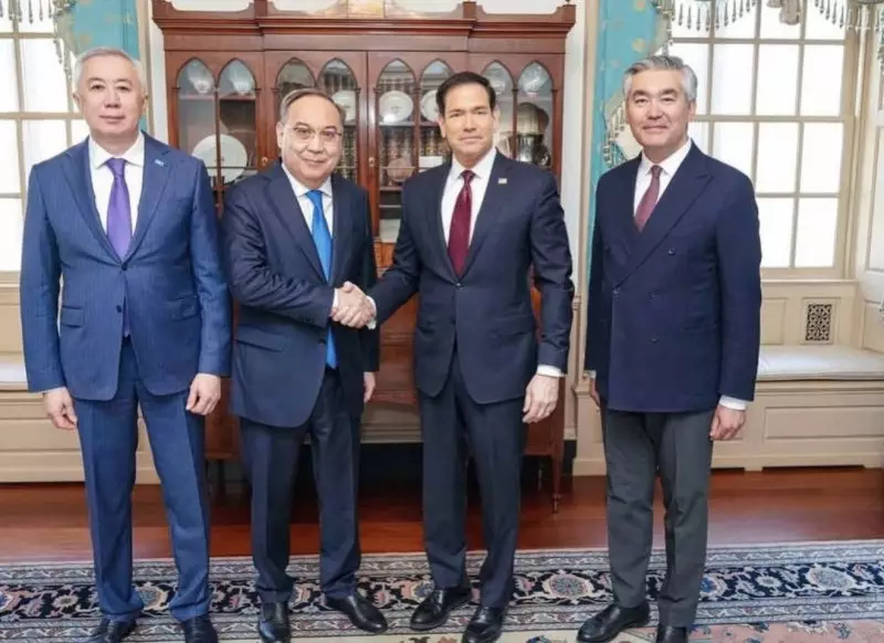 Госсекретарь США Марко Рубио встретился с представителями Казахстана