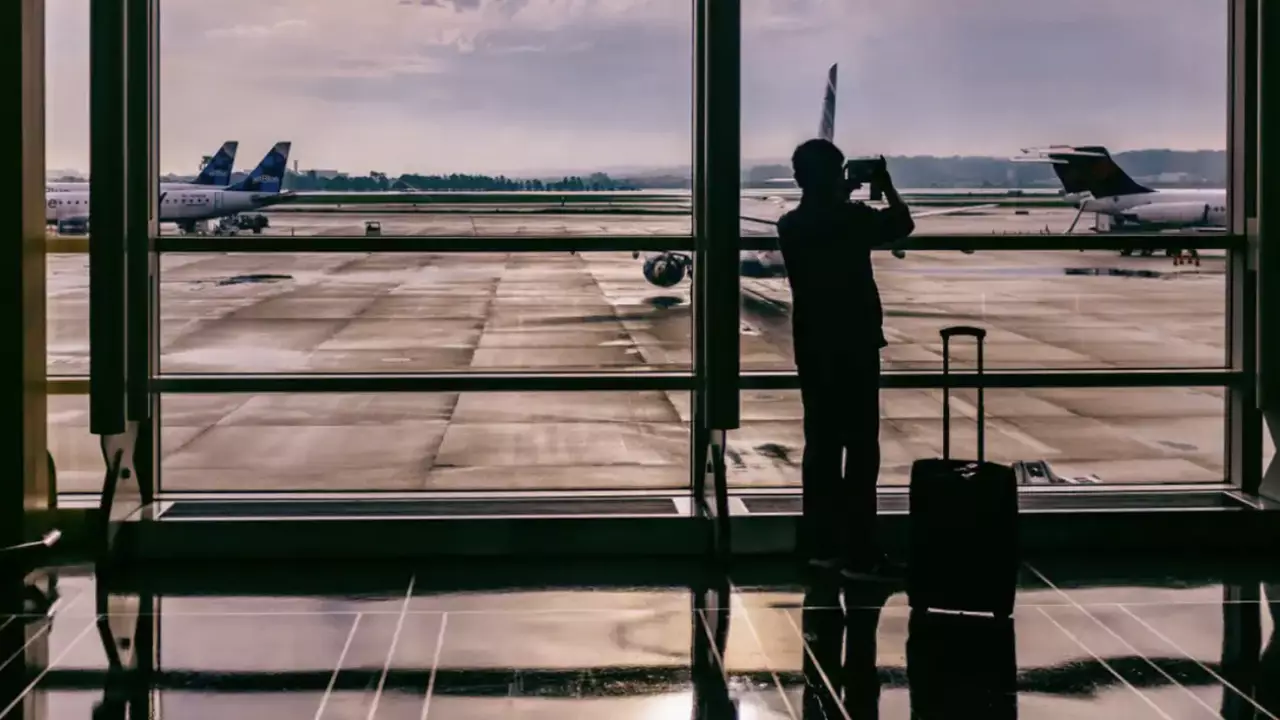 Американский блогер пожаловался на прием в Казахстане, власти дали разъяснение.