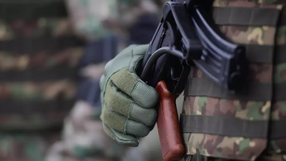 Павлодардағы әскери бөлімдегі атыс: жараланған адамның жағдайы туралы не белгілі?