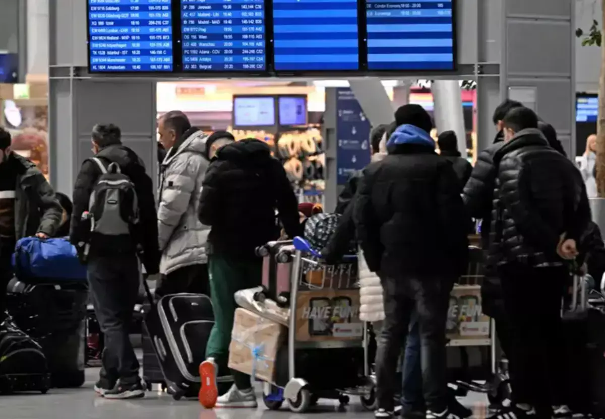 Новая система биометрии парализовала аэропорты Европы - новости на Lada.kz 16.04.2026