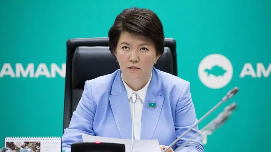 Оқу ағарту министрін сынаушылар саны күн санап артуда