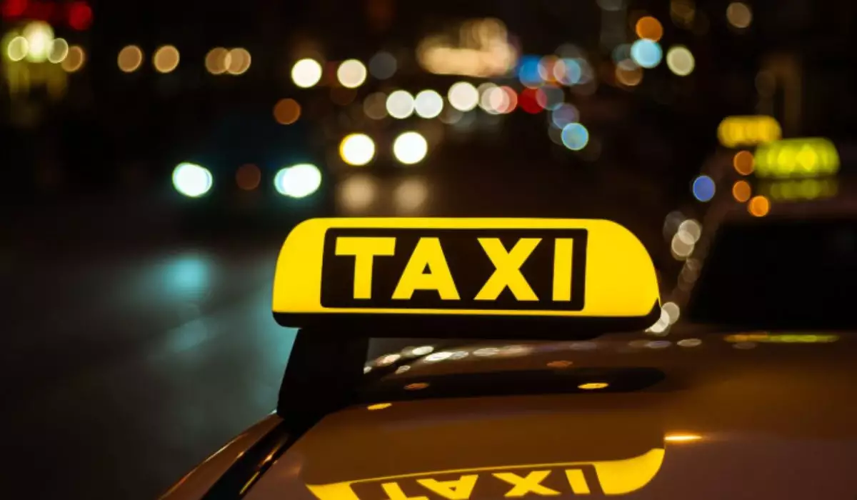 Анасының еміне ақша табу үшін такси болған: Қостанайда студент жауапкершіліктен босатылды