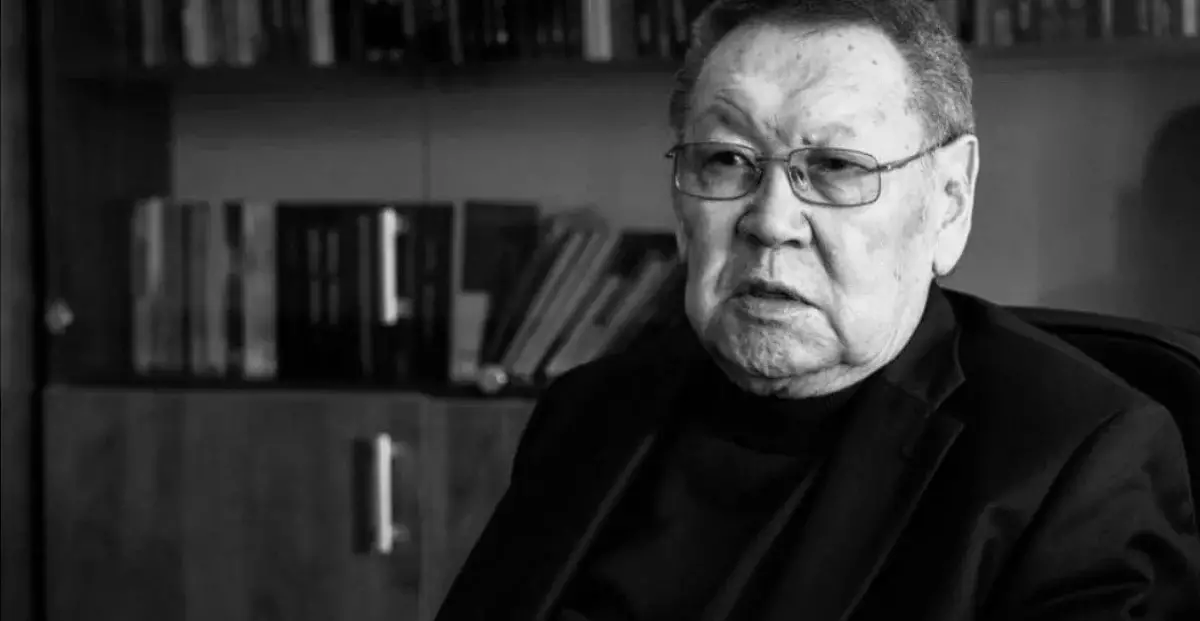 Токаев выразил соболезнования семье артиста Есмухана Обаева