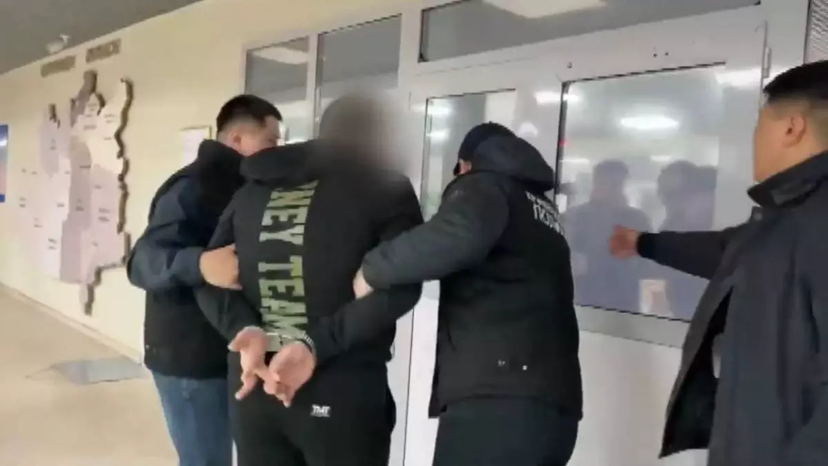 5 жыл құпия орында жасырынған: Қарағандыда 117 млн теңге бопсалаған күдікті ұсталды