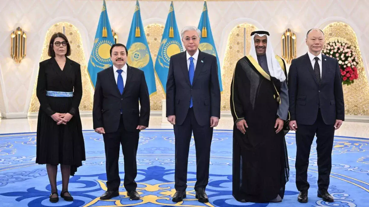 Қасым-Жомарт Тоқаев елшілерді қабылдады