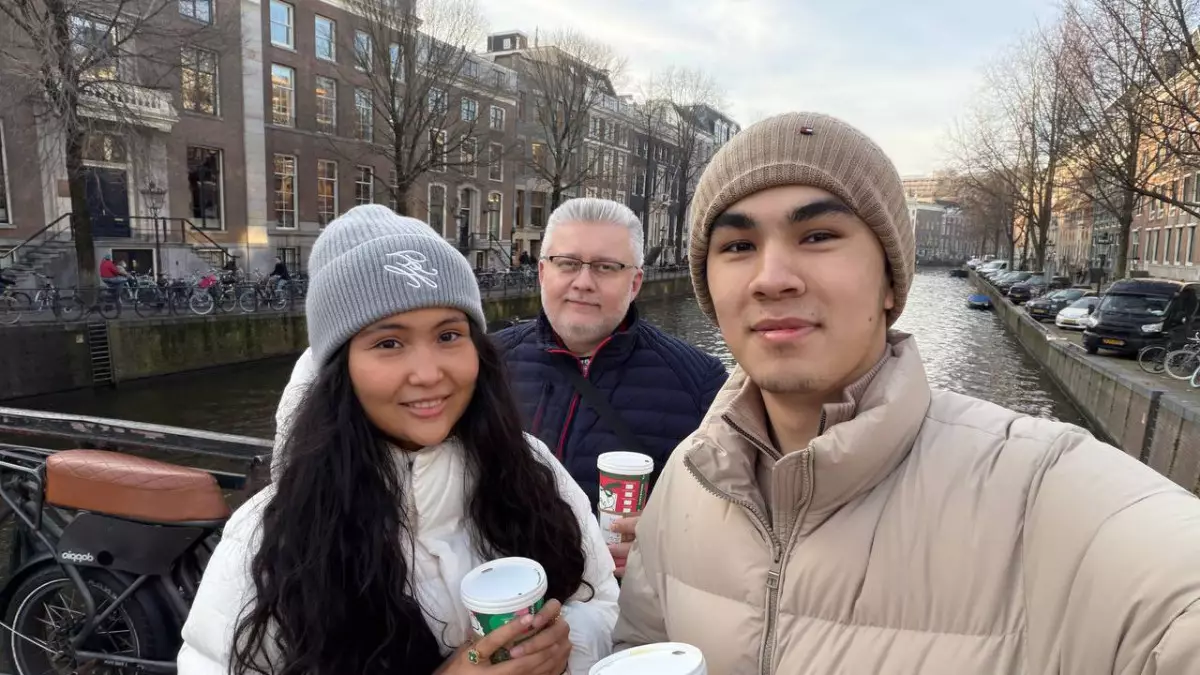 Жавохир Синдаров - избранник Бибиcapы Асаубаевой: комментирует даже бабушка в Узбекистане