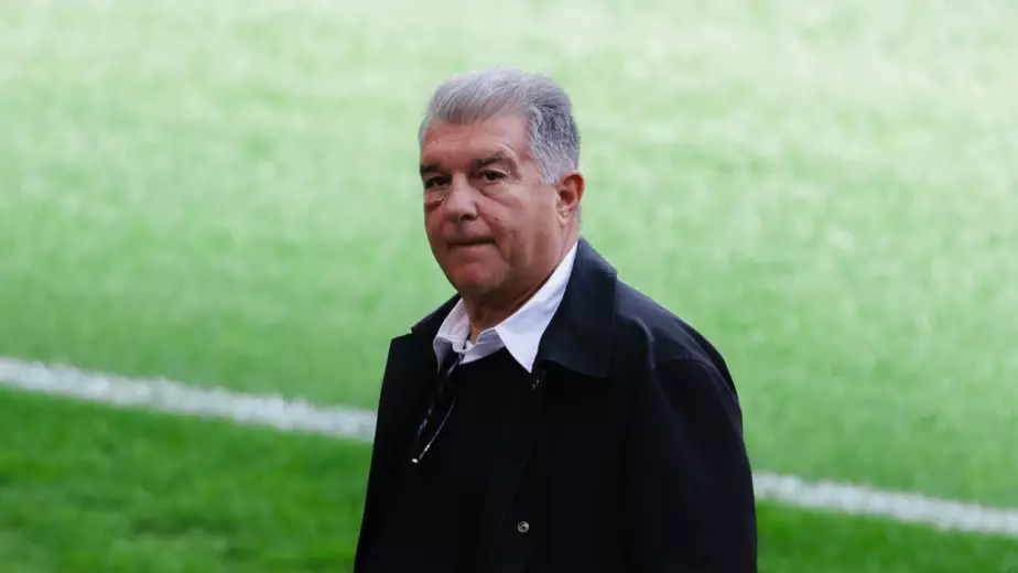 Президент "Барселоны" позвонил главе УЕФА во время матча Лиги чемпионов с "Атлетико"