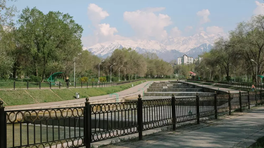 Шағымдар, айыппұл және уәде: Үлкен Алматы жағалауындағы жөндеу жұмыстары туралы не белгілі?