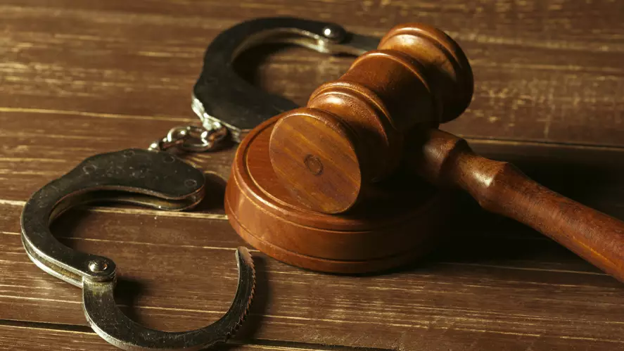 Суд наказал виновных в доведении подростка до самоубийства