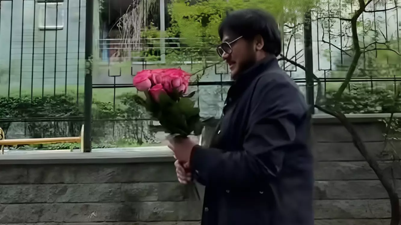 "Ғашықпын...".  Белгілі актриса Дариға Бадықовамен ажырастым деп мәлімдеген Дархан Мұсаев өзінің ғашық екенін жариялады