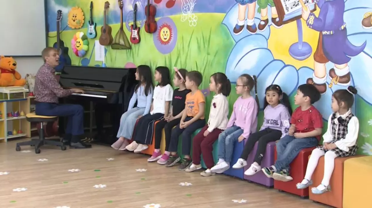 В Мажилисе прокомментировали ситуацию вокруг платформы YaYa