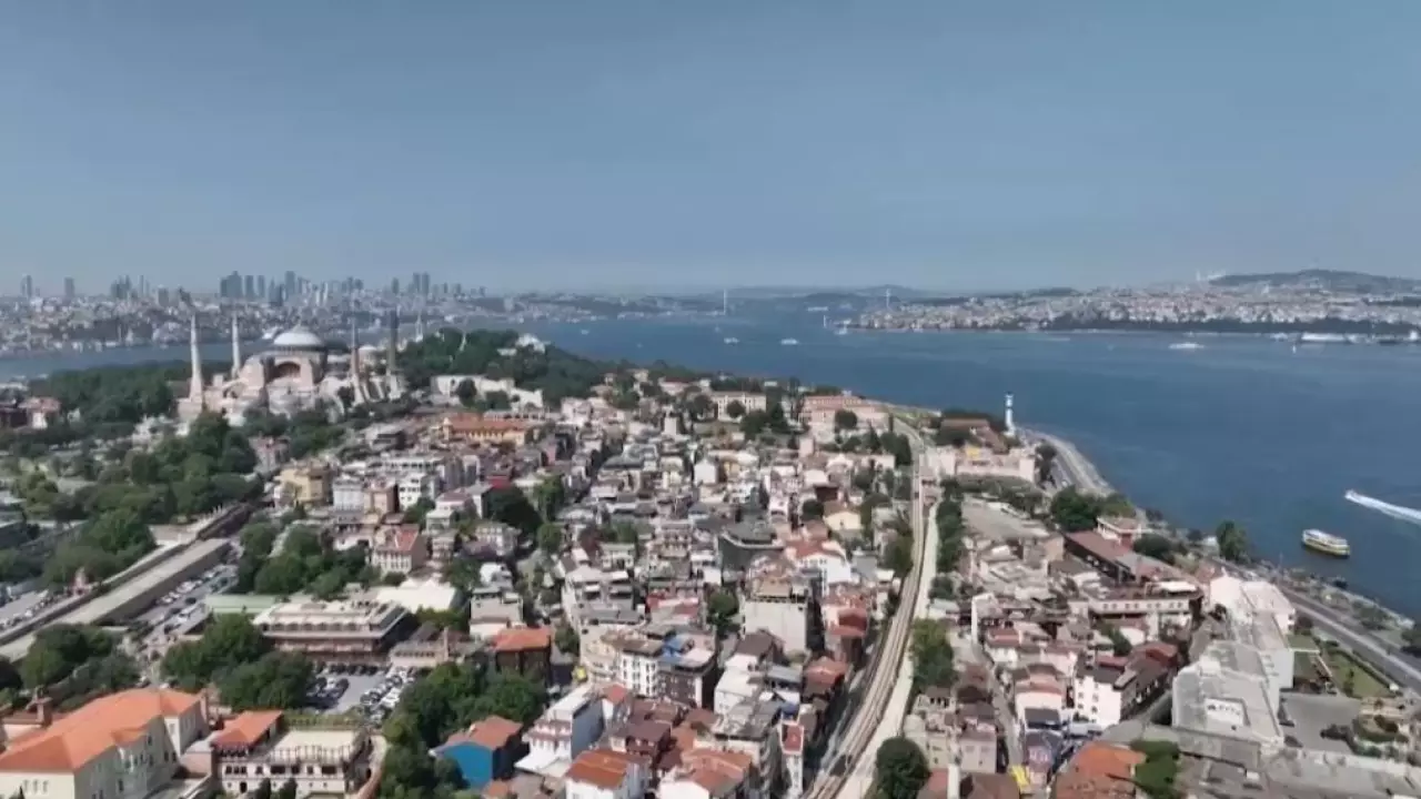 Нападение на школу предотвратили в Турции