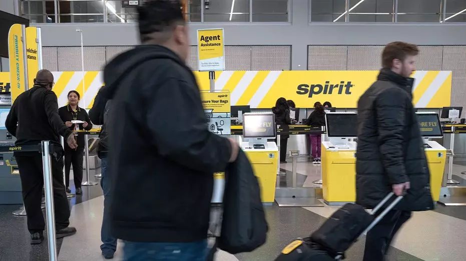 Рост цен на топливо угрожает плану Spirit Airlines по выходу из процедуры банкротства, сообщают СМИ.