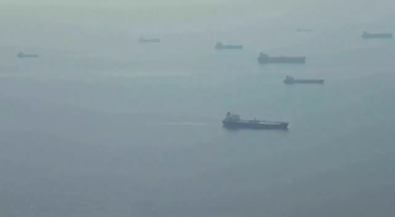 БАҚ: Иран Ормуз бұғазын ашуы мүмкін