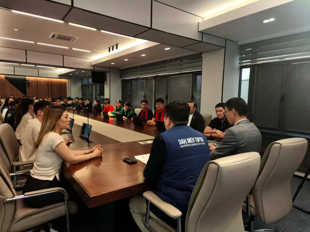 Алматыда «Қаладағы заң» атты жастар квесті басталды