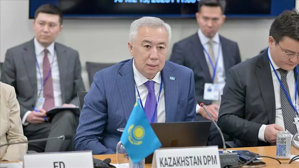 Казахстан инициирует проведение конференции Всемирного банка по устойчивому экономическому развитию.